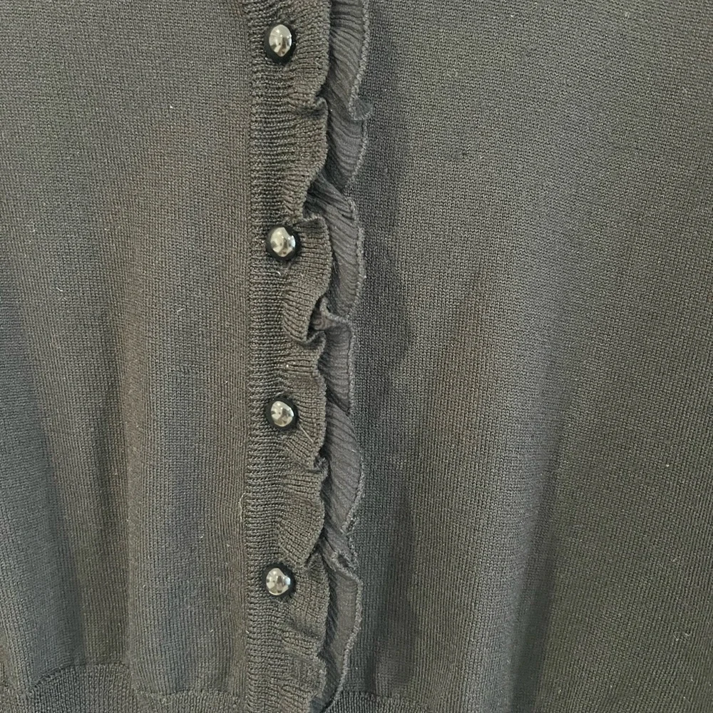 J Crew women's cardigan black, ruffled collar, 100 % merino wool button-down, M